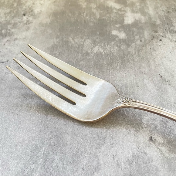 Vtg WM Rogers Mfg Co Grand Elegance Silver Extra Plate Large Serving Fork c1959 - Picture 2 of 6